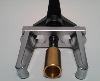 EXTRACTOR UNIVERSAL DE BRAZOS DE LIMPIAPARABRISAS - 2